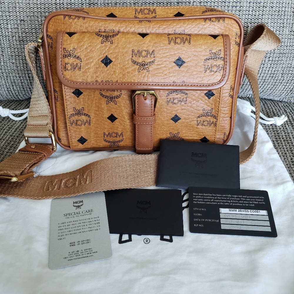 ‼️SOLD‼️ Authentic MCM sling Unisex Bag